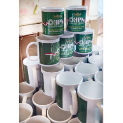 Mug Keramik merk SQone Dnan | Supplier Jual Mug Custom | Pusat Gelas Surabaya